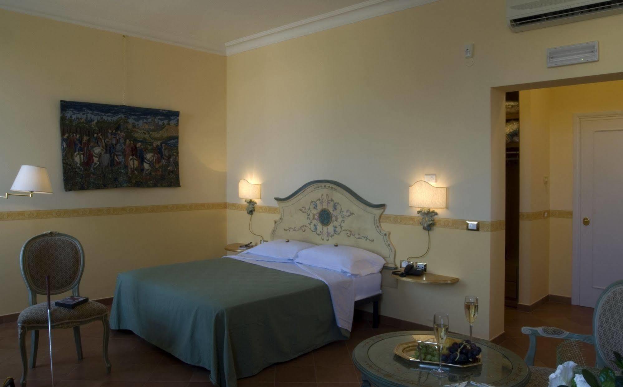 Residenza Gens Julia Panzió Róma Kültér fotó